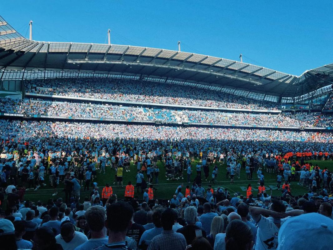 若拜仁不输海登海姆，将队史第3次实现德甲客场全年不败（若能挺过海登海姆之战，拜仁将第三次收获德甲客场全年不败）