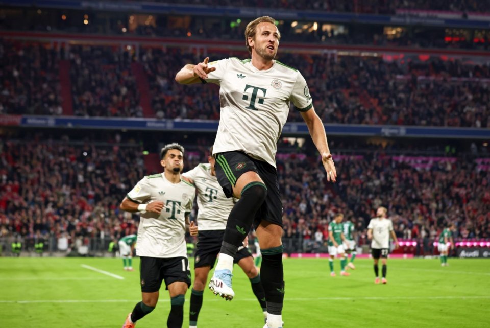 一家俱乐部，两支精英球队，亨利和珍·比蒂为您解读阿森纳的一切（同一徽章下的双雄，亨利与珍·比蒂全面解读阿森纳）