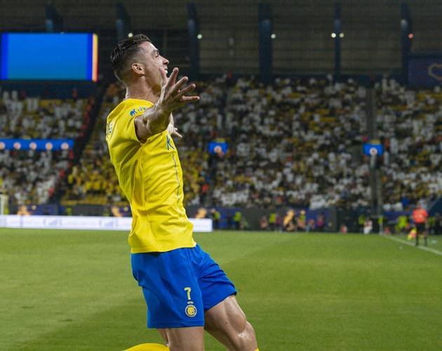 球员抢断后反击一条龙（抢断后全场一条龙反击）