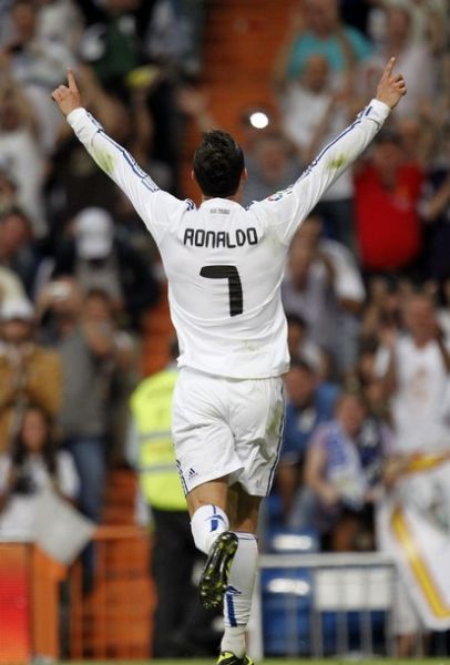 环足奖最佳球员候选名单：姆巴佩和亚马尔、登贝莱在列，梅罗落选（环足奖最佳球员候选出炉：姆巴佩、亚马尔、登贝莱入围，梅西与C罗无缘）