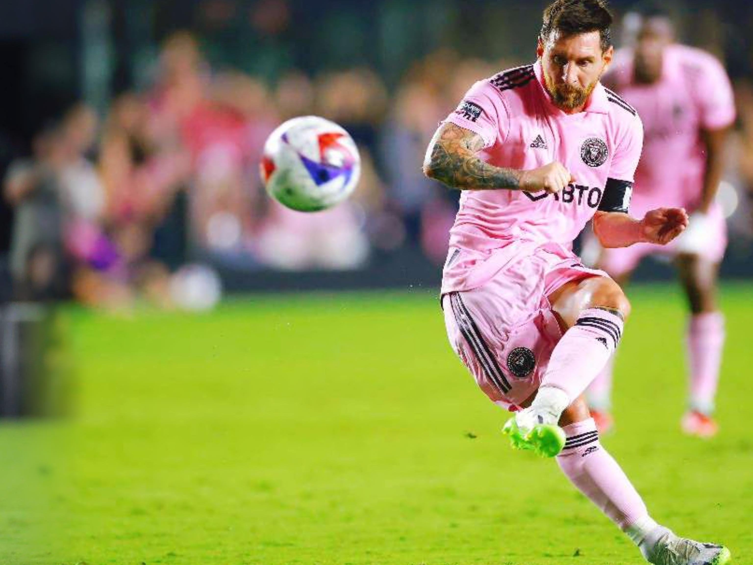 为何没征召贝尔纳尔？西班牙U21主帅：他出场时间很少（西班牙U21主帅解释未征召贝尔纳尔：出场时间太少）