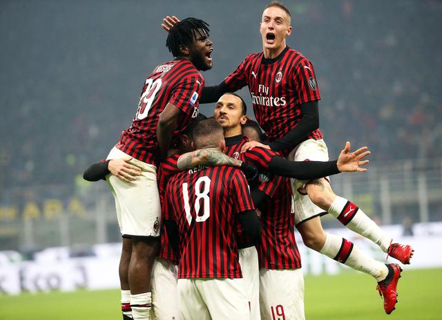 马卡：马斯坦托诺将进行保守治疗，康复过程严格遵循渐进原则（马卡：马斯坦托诺选择保守治疗，康复将严格循序渐进）