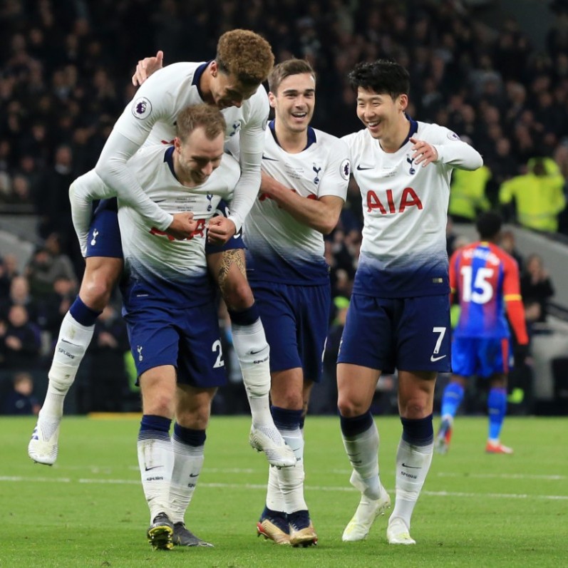 巴尔韦德：后场有库尔图瓦和前场有姆巴佩，我们很安心（巴尔韦德：后有库尔图瓦、前有姆巴佩，我们心里更有底）